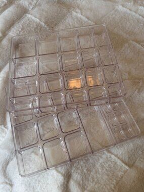 NEW mDesign Set of 2 Clear Acrylic Stackable Jewelry Trays Drawer Organizers